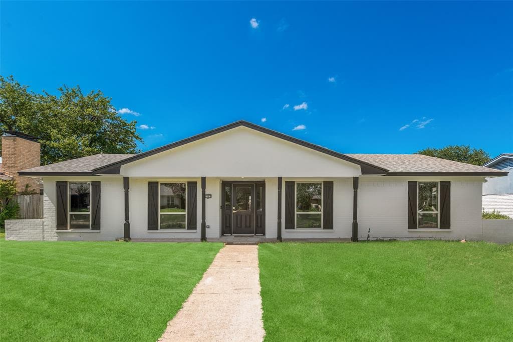 2113 Poppy Ln