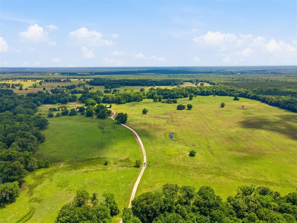 1663 County Road 1405