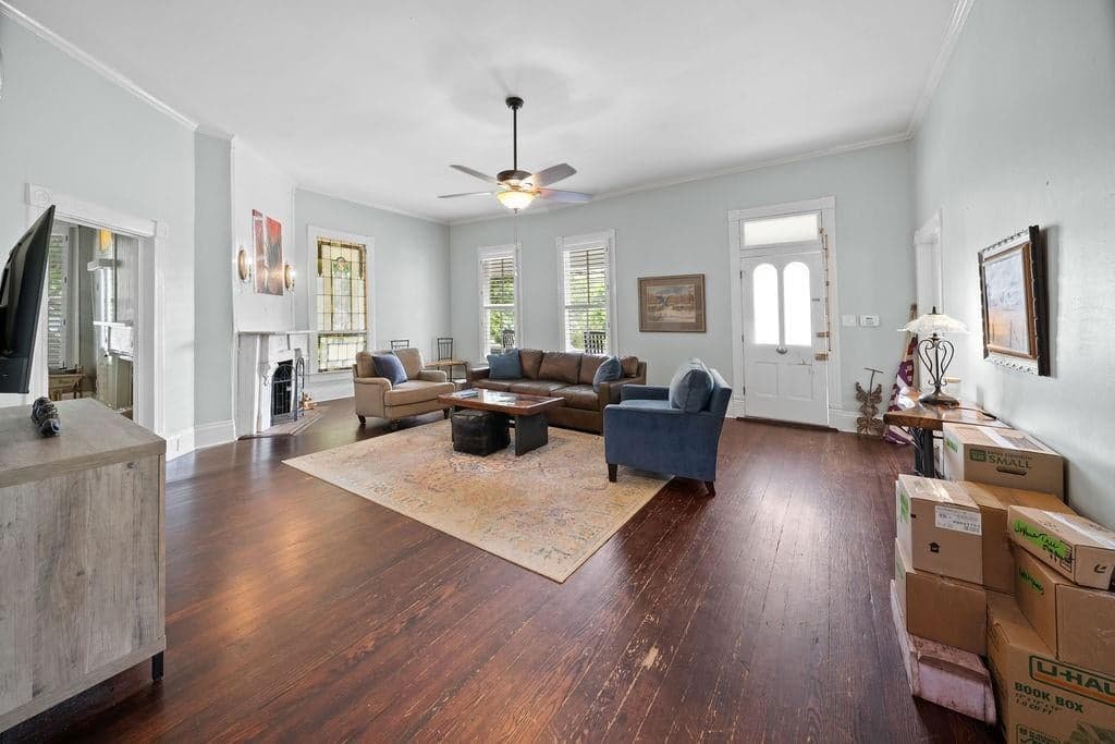 Gallery image 4
