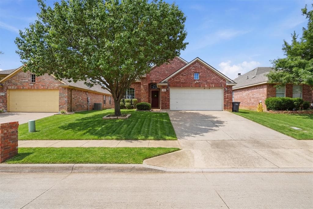 1216 Brownford Dr