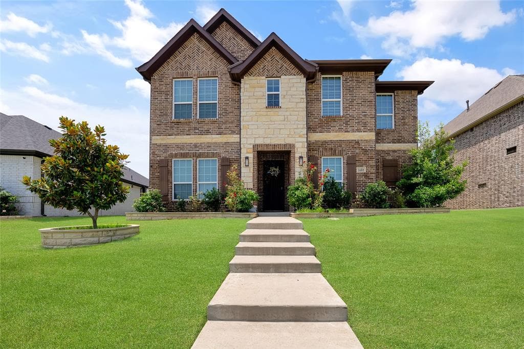 1483 Scarlet Ln