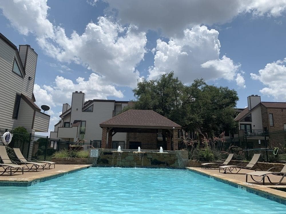 2311 Balsam Dr Apt H212