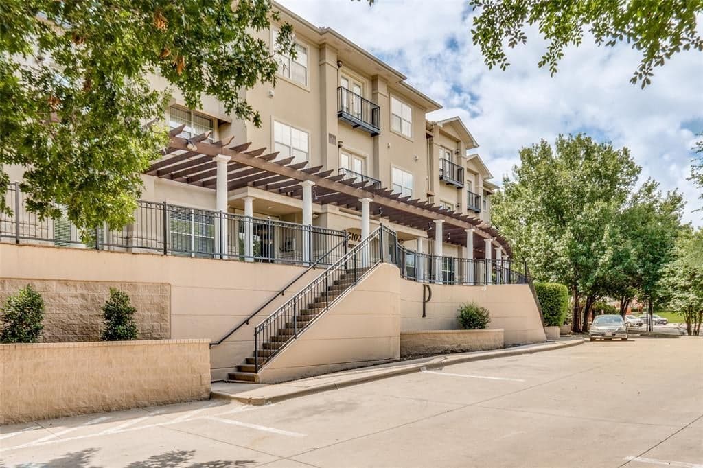 3102 Kings Rd Apt 3108