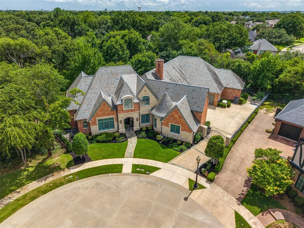 151 Washington Ct