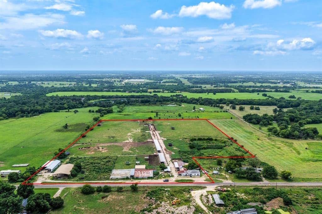 270 Farm Road 2560
