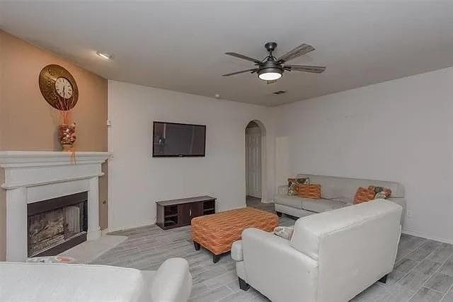Gallery image 3