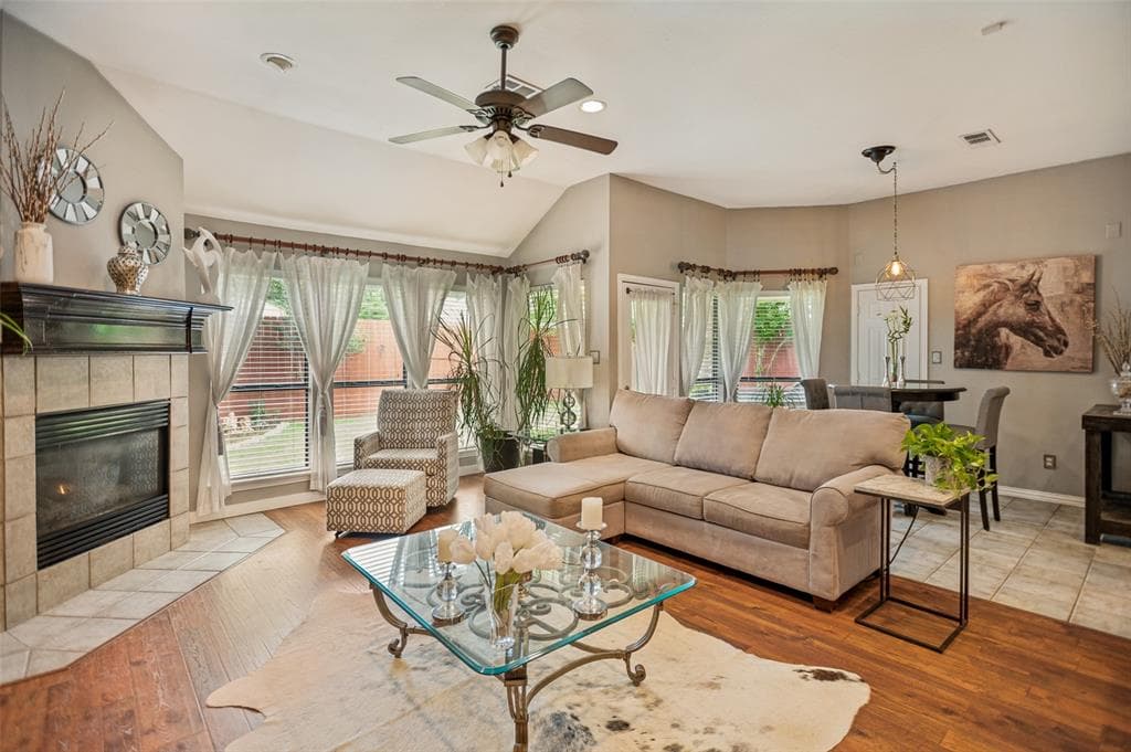 902 Granview Dr