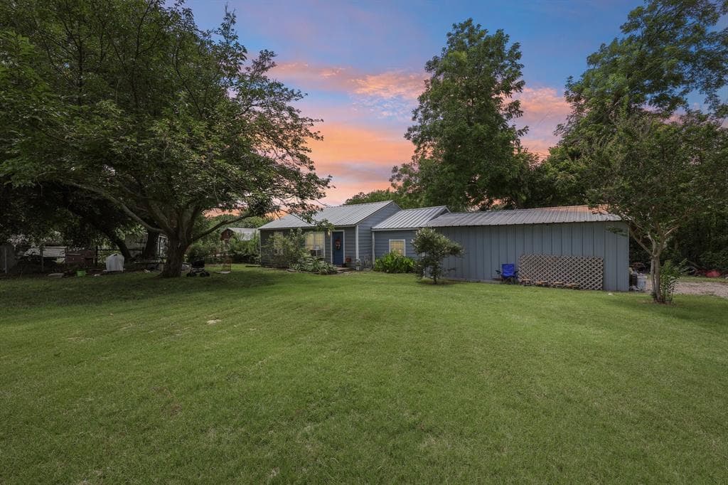 9490 County Road 443