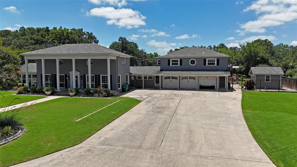 315 Mimosa Dr
