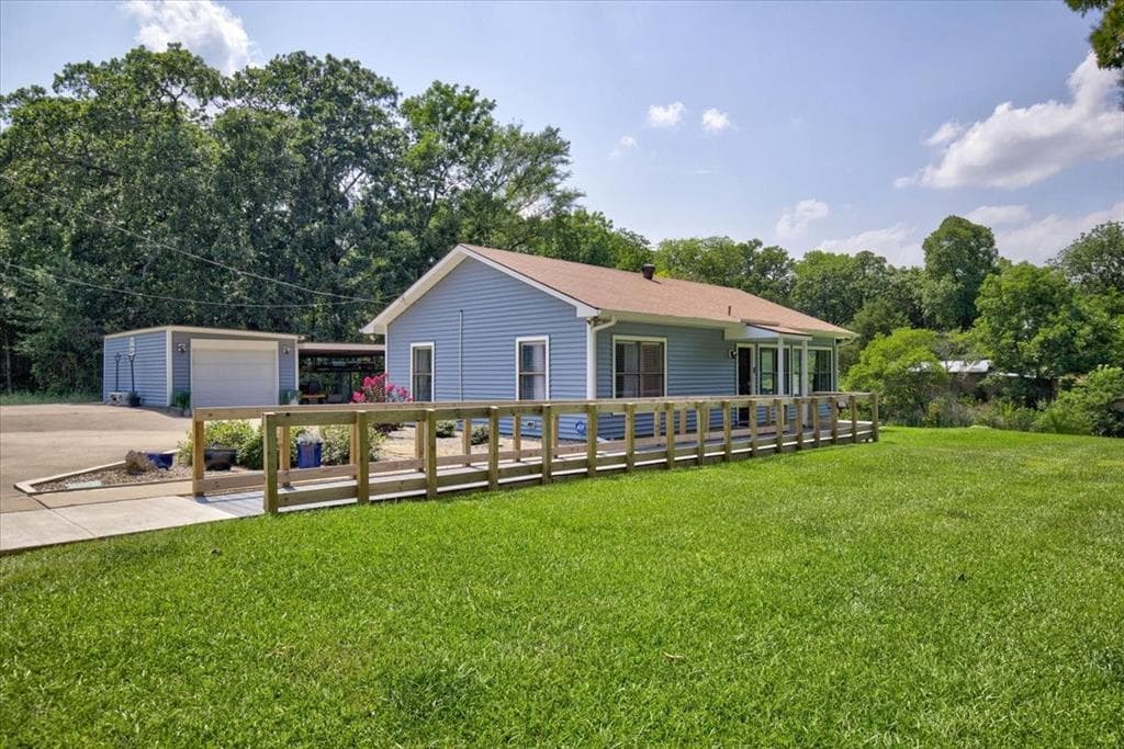 913 Keoki Ct