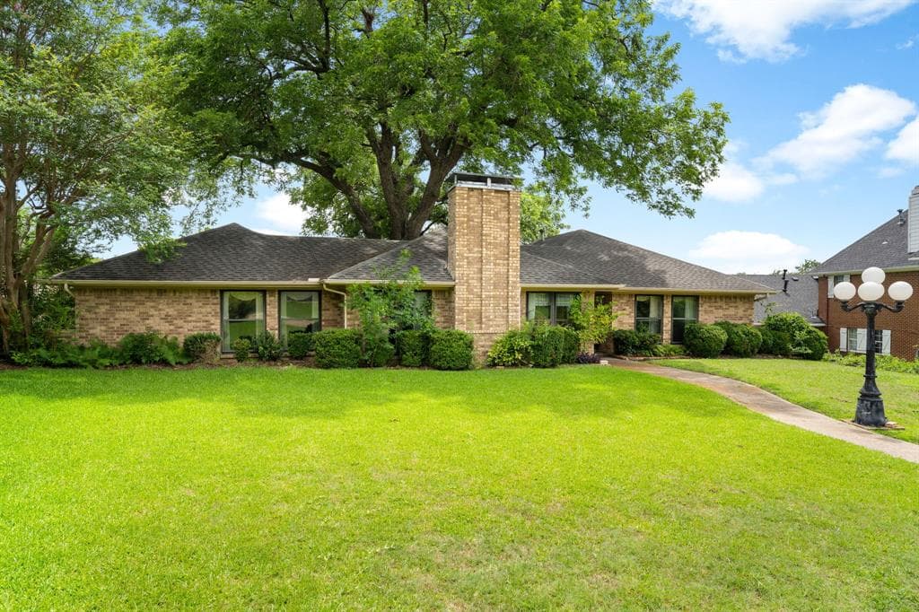 203 Tanya Dr