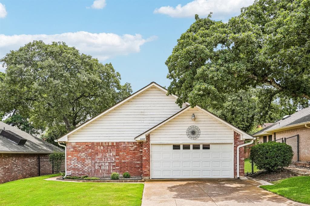 5508 Timber Green Dr