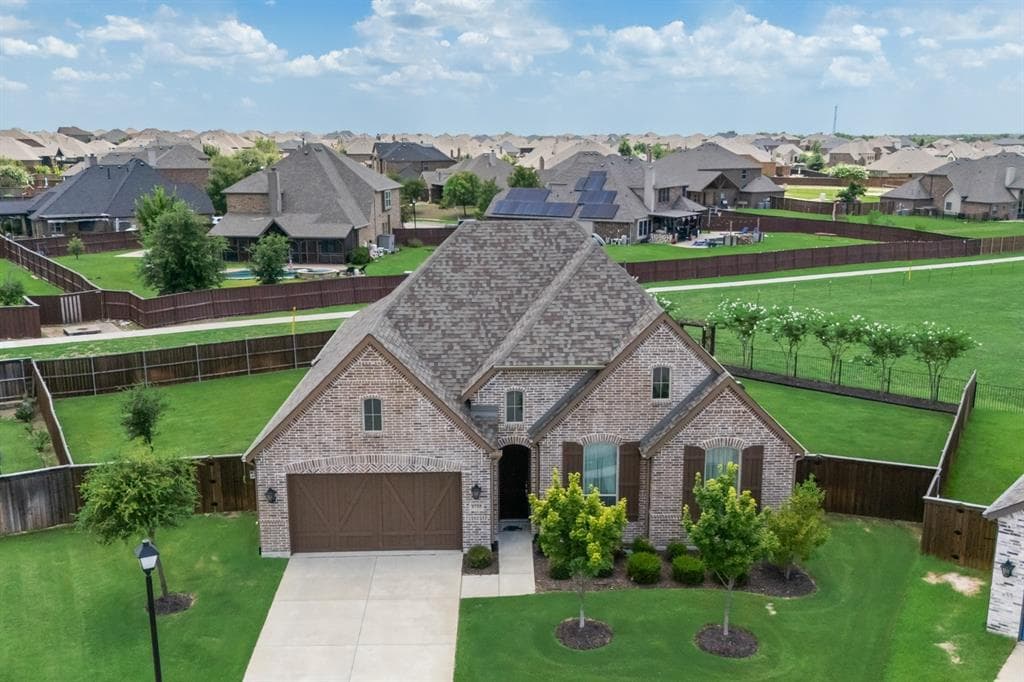 1733 Puglia Ct