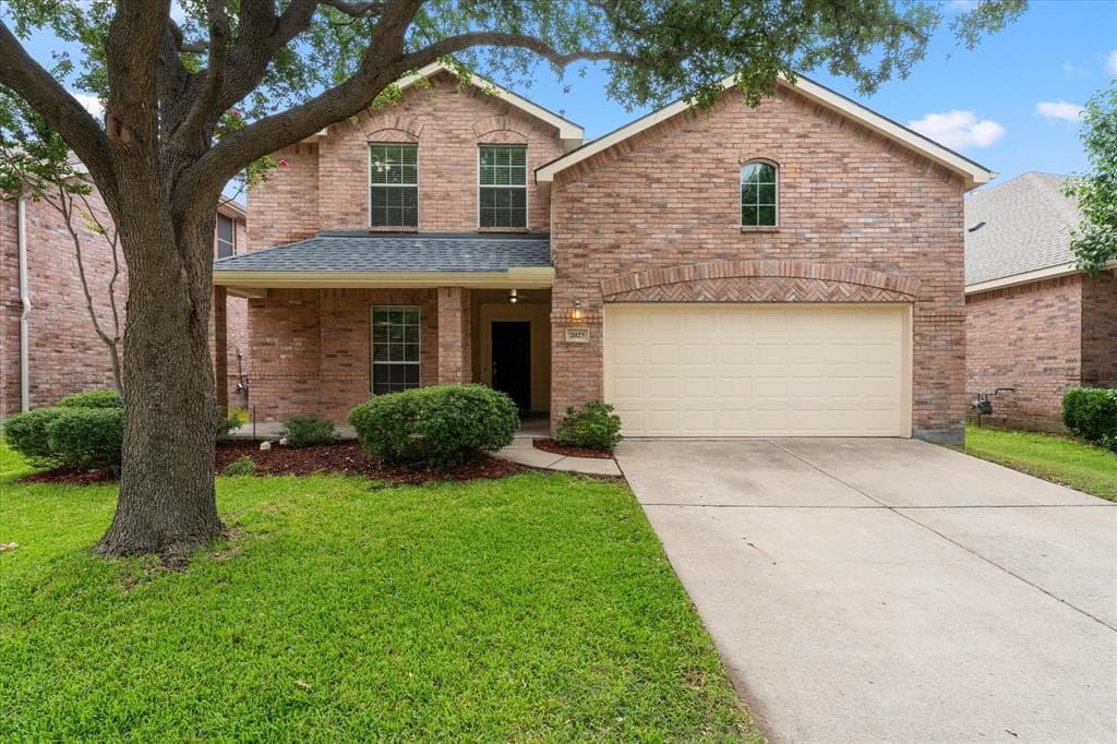 2025 Highland Dr