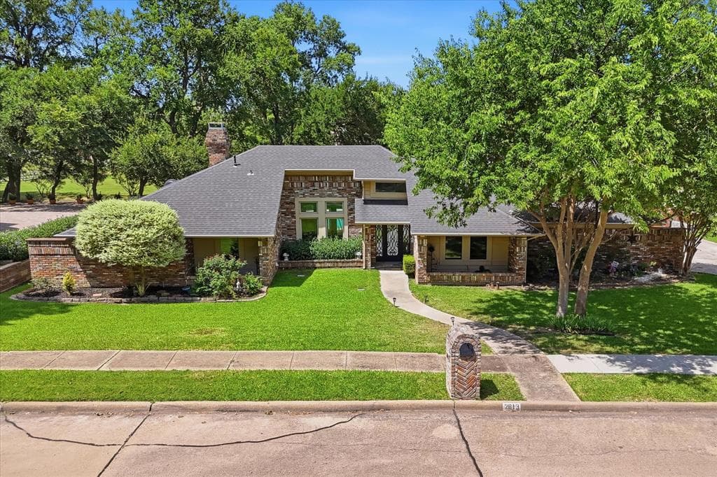 2613 Country Valley Rd
