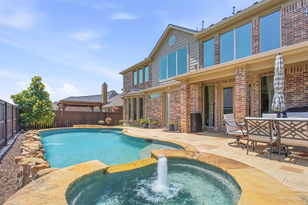 182 Springbrook Dr
