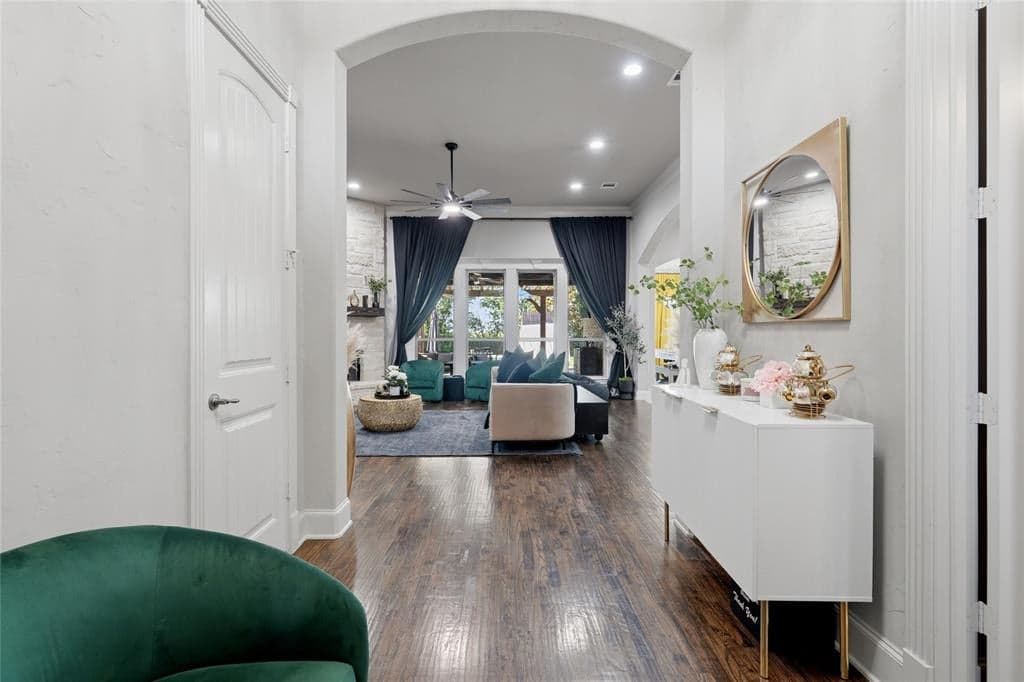 Gallery image 4