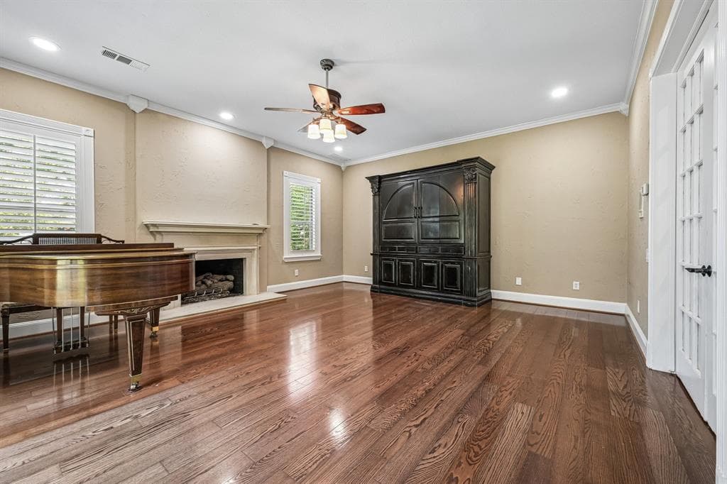 Gallery image 5