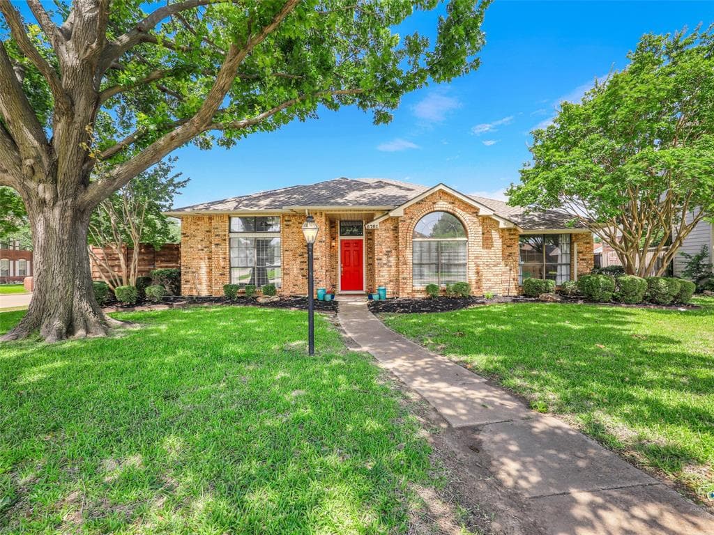 6701 Vero Dr