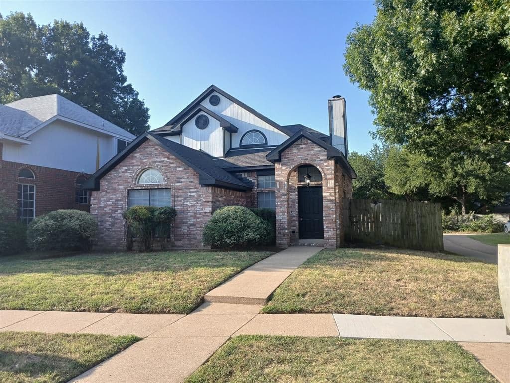 4305 Sierra Dr