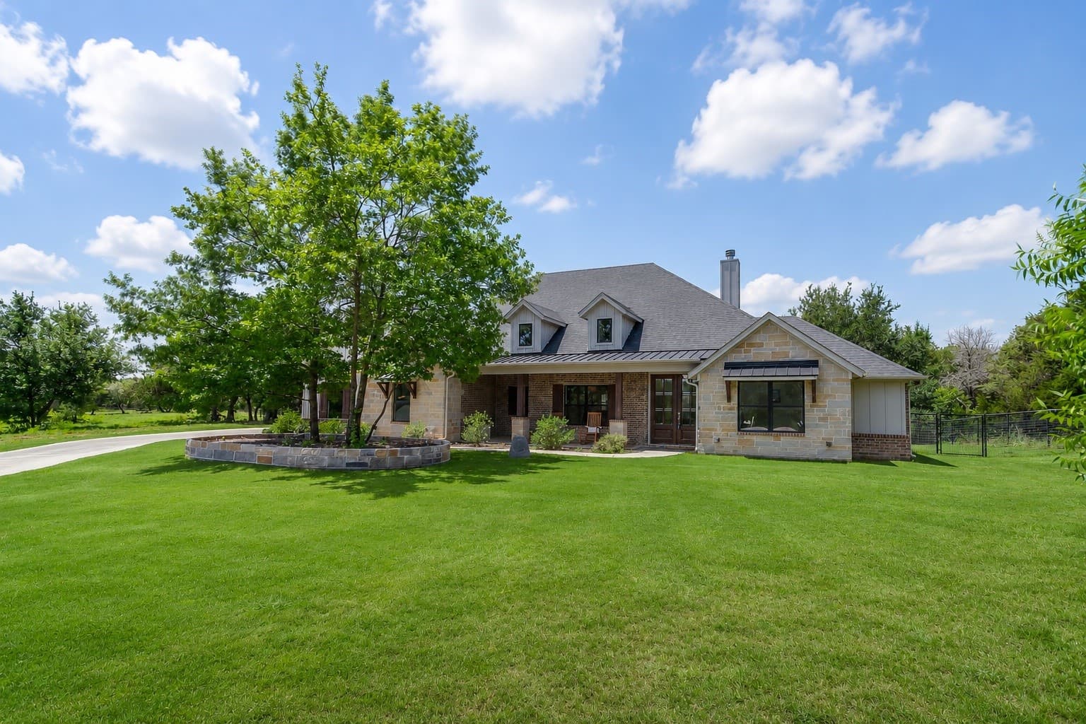 1024 Sky Rd