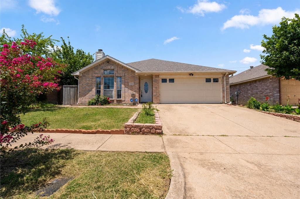 3129 Bahar Dr