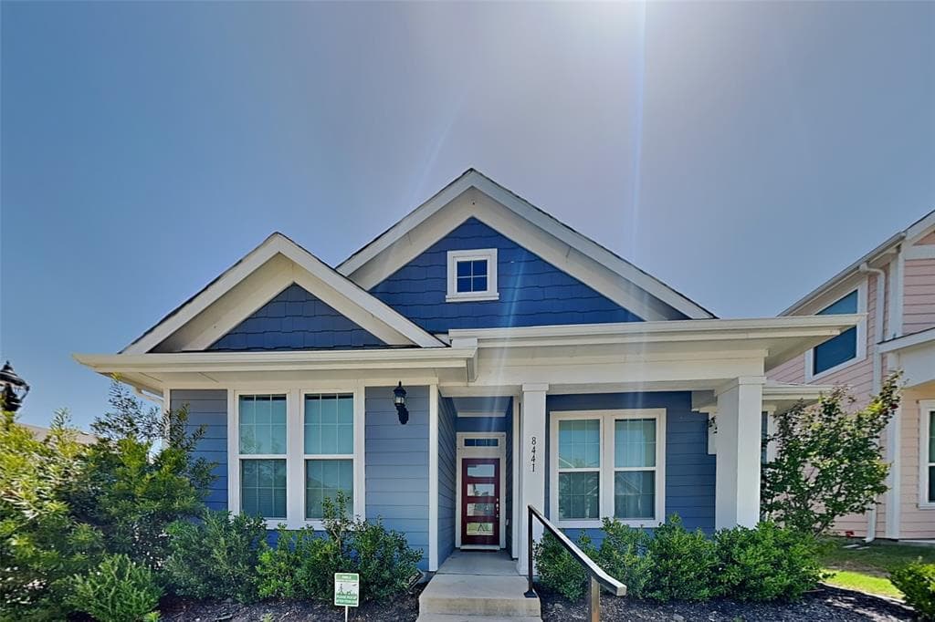 8441 Royal Star Rd