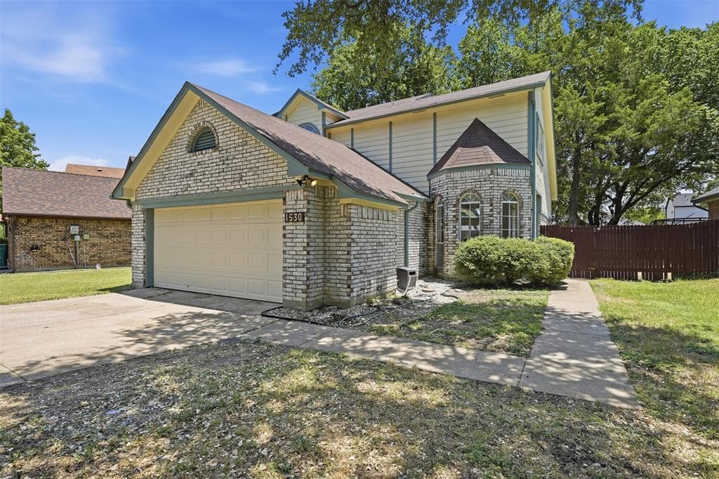 1530 Allen Dr