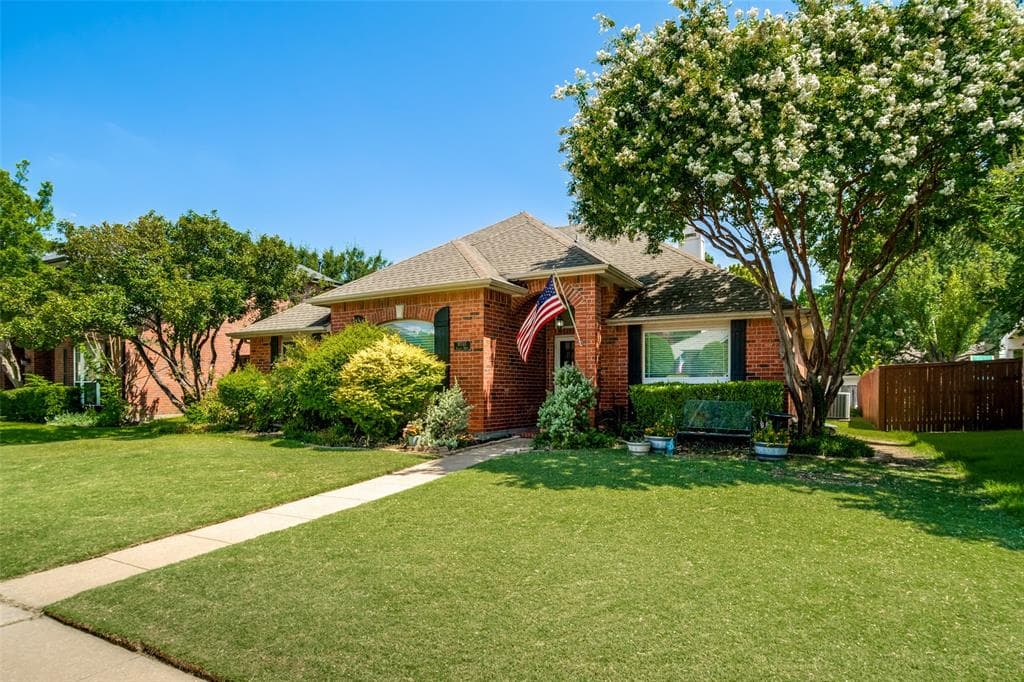 10705 Raleigh Dr