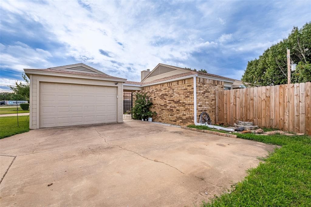 4615 Timber Run Dr