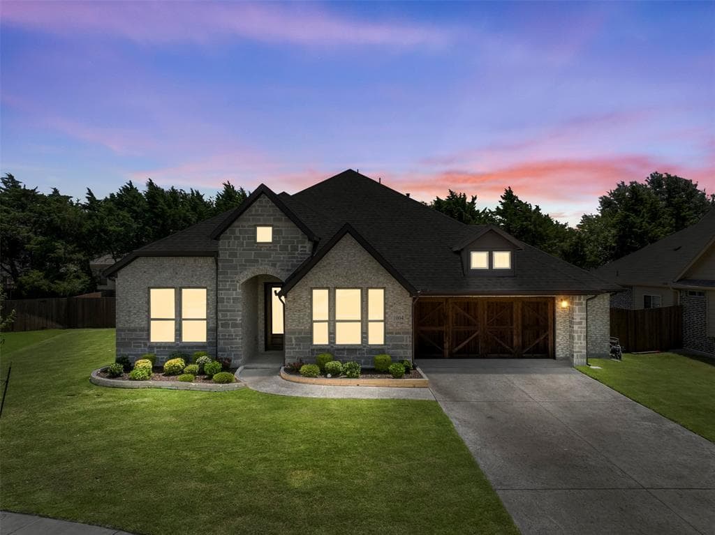 1004 Bessie Dr