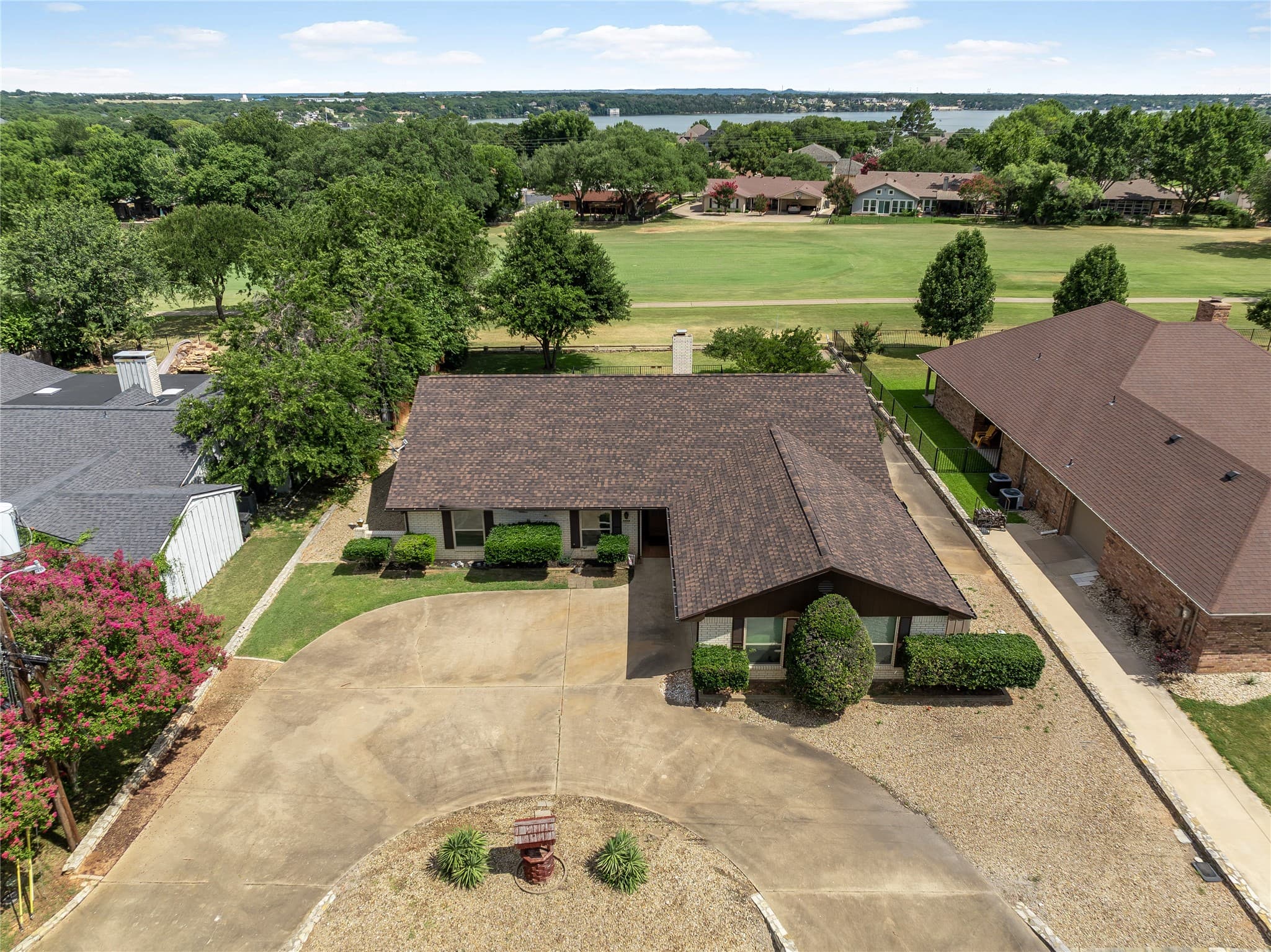 5707 Choctaw Dr