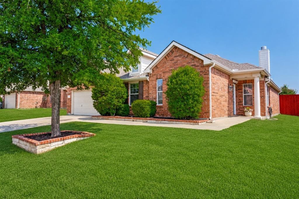 3057 Morning Star Dr