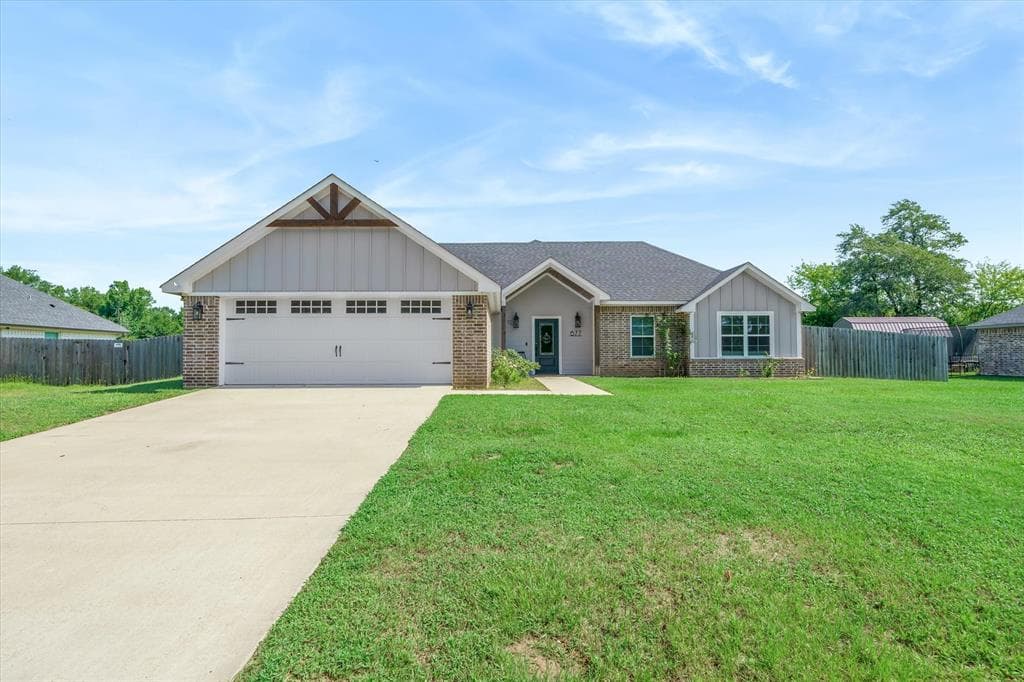 Main property image