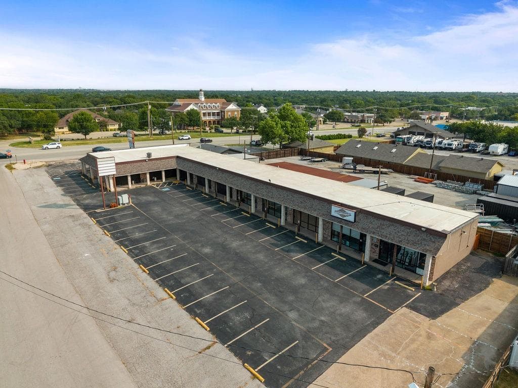 4121 Colleyville Blvd