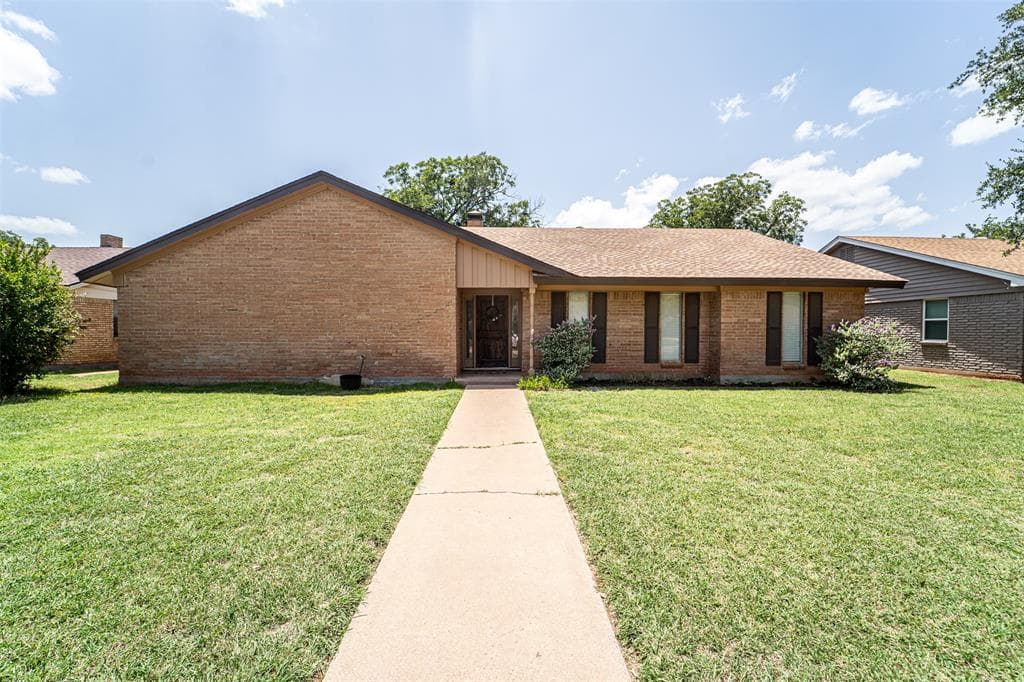 1510 Wishbone Dr