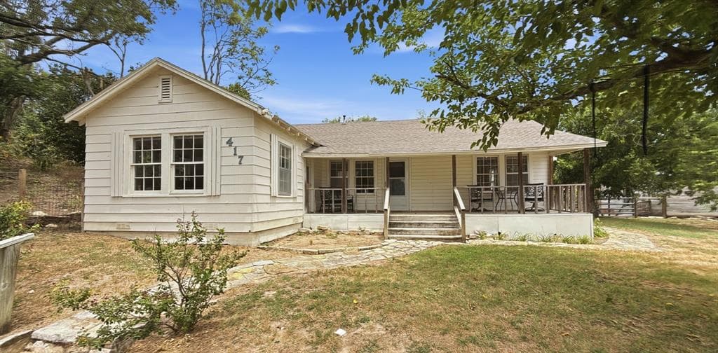 417 W Gentry St