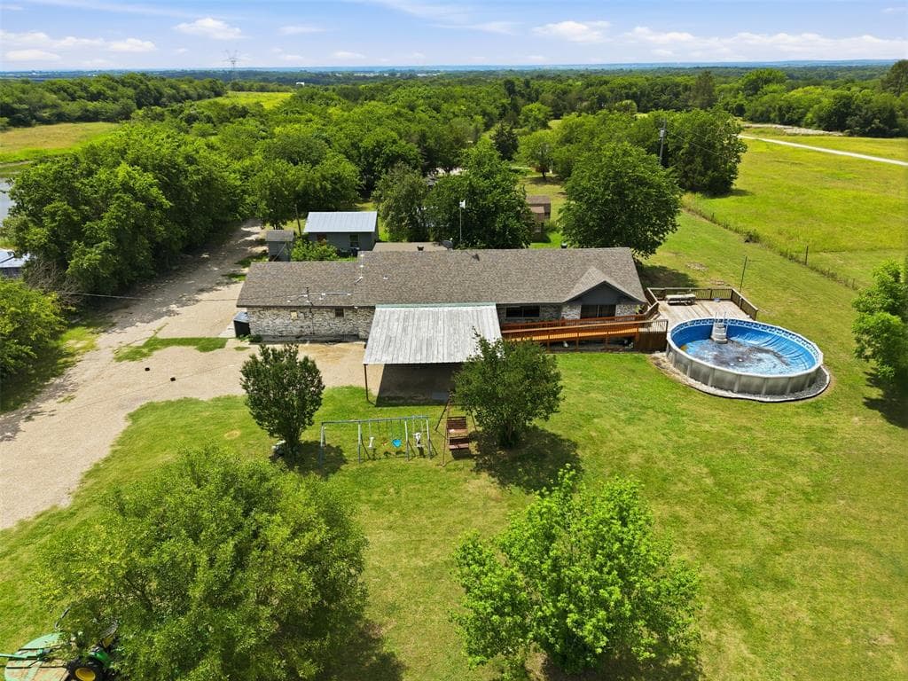 1517 Wiggins Rd