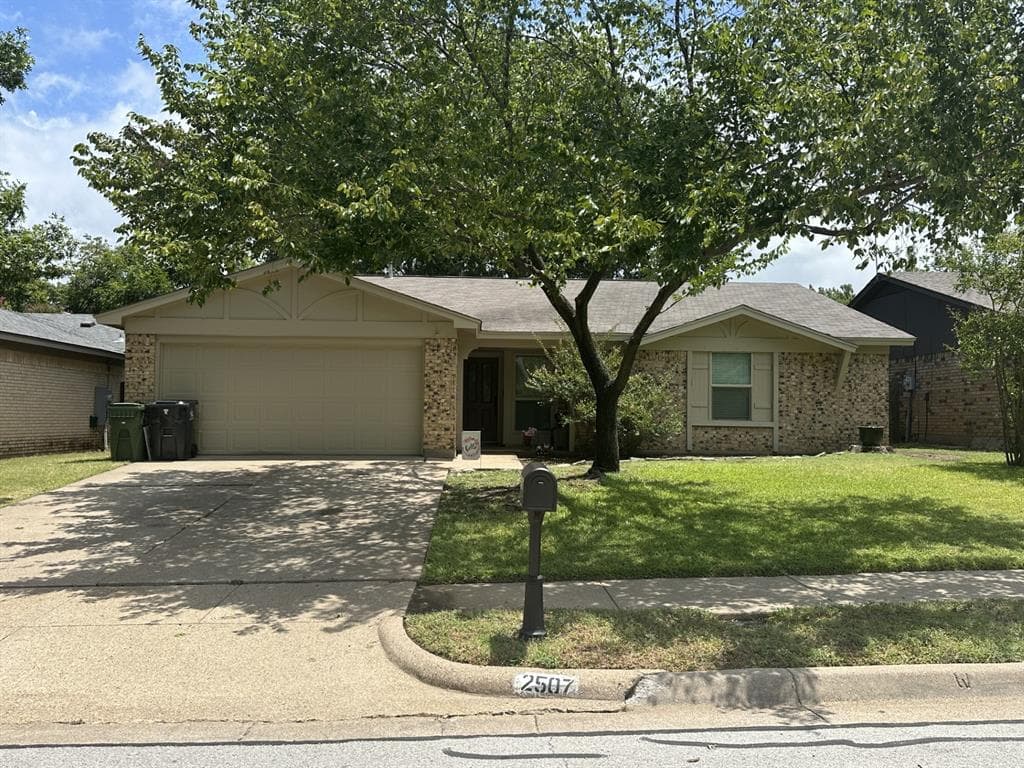 2507 Mardell Dr