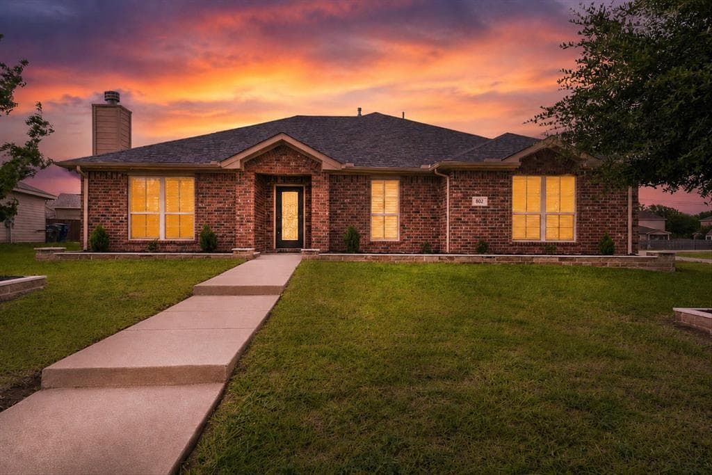 602 Hearthstone Dr