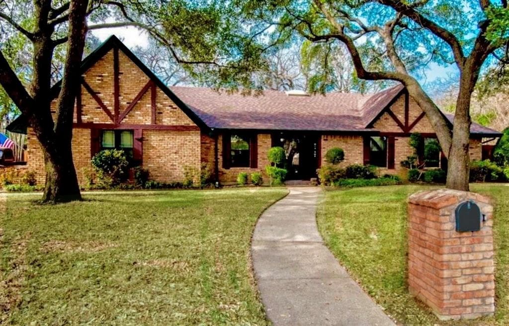 2513 Ashbury Ct