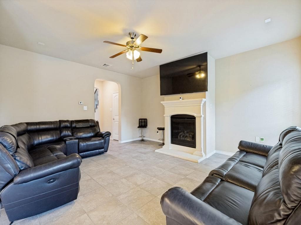 Gallery image 2