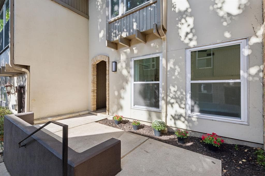 3333 Prescott Ave