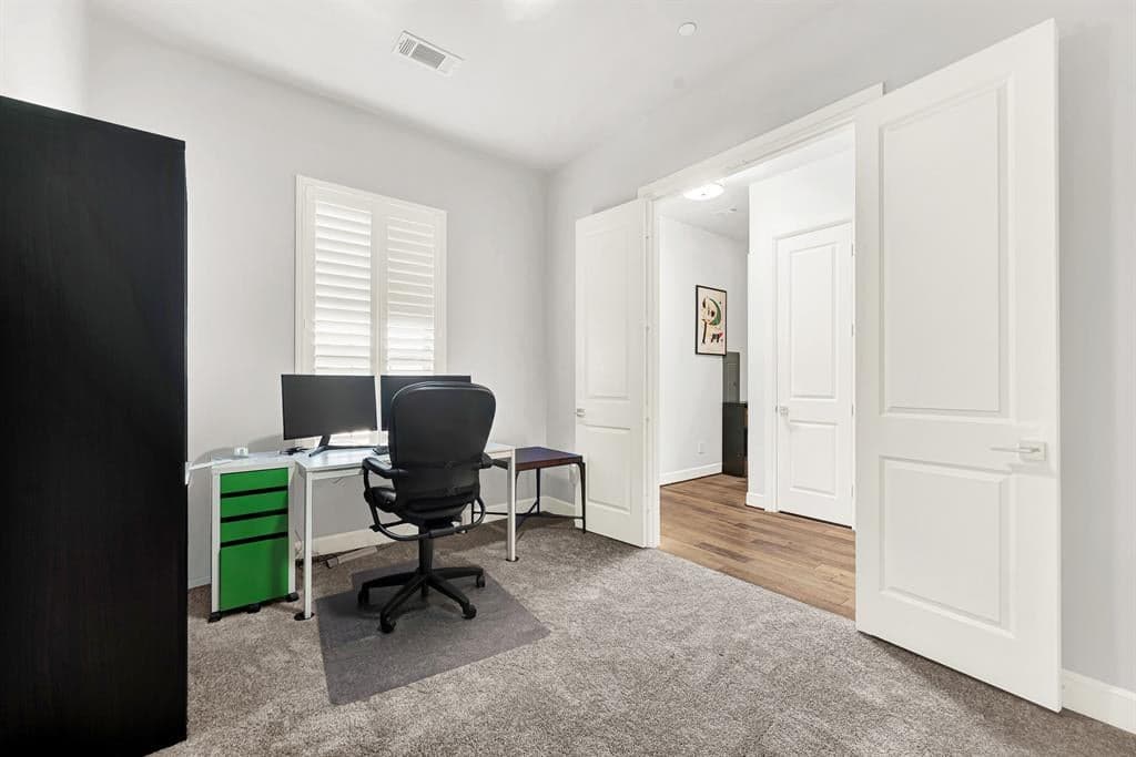 Gallery image 5