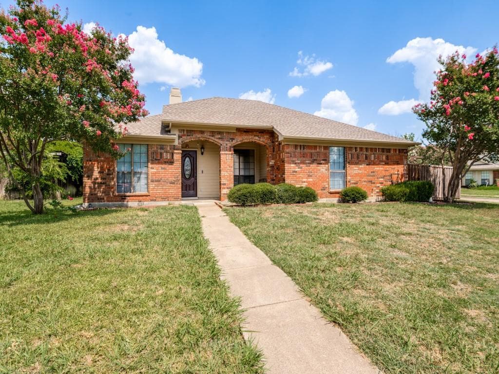 3000 Presidio Cir