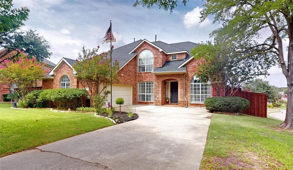 3200 Hilltop Ct