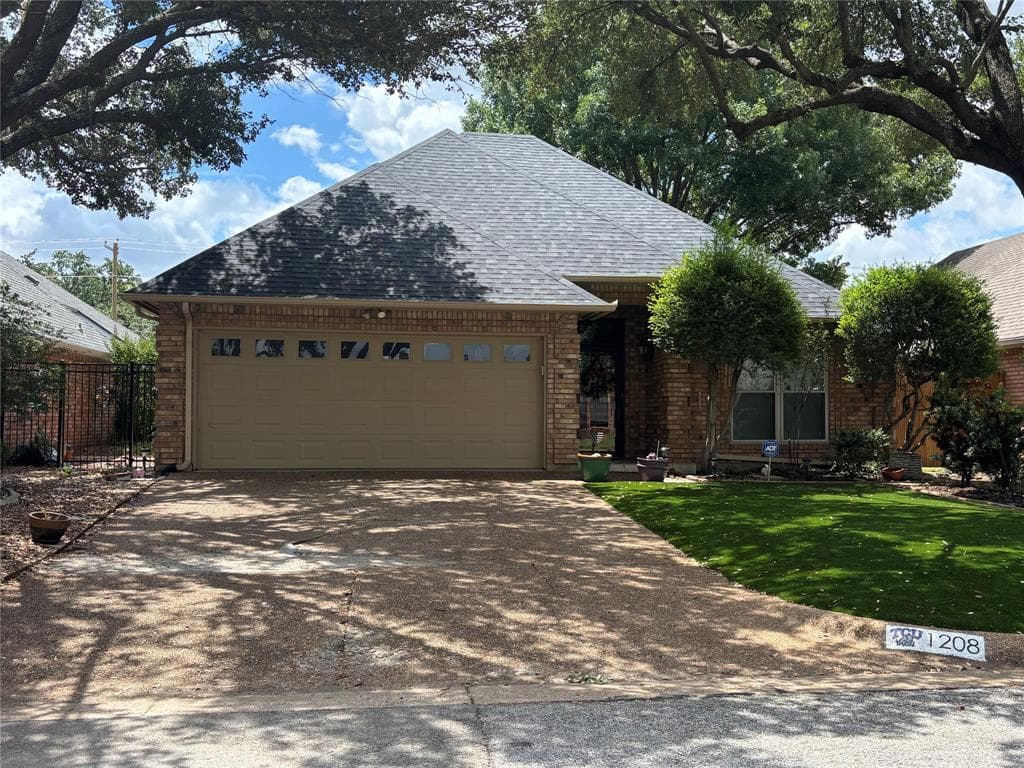 1208 Oriental Ave