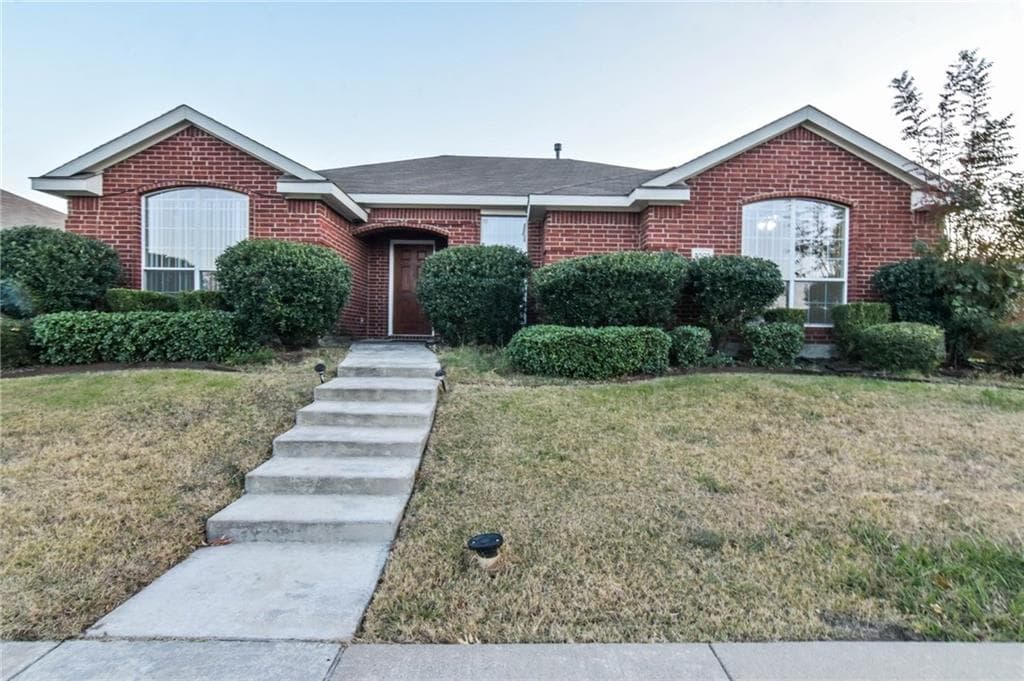 5505 Cedar Elm Dr