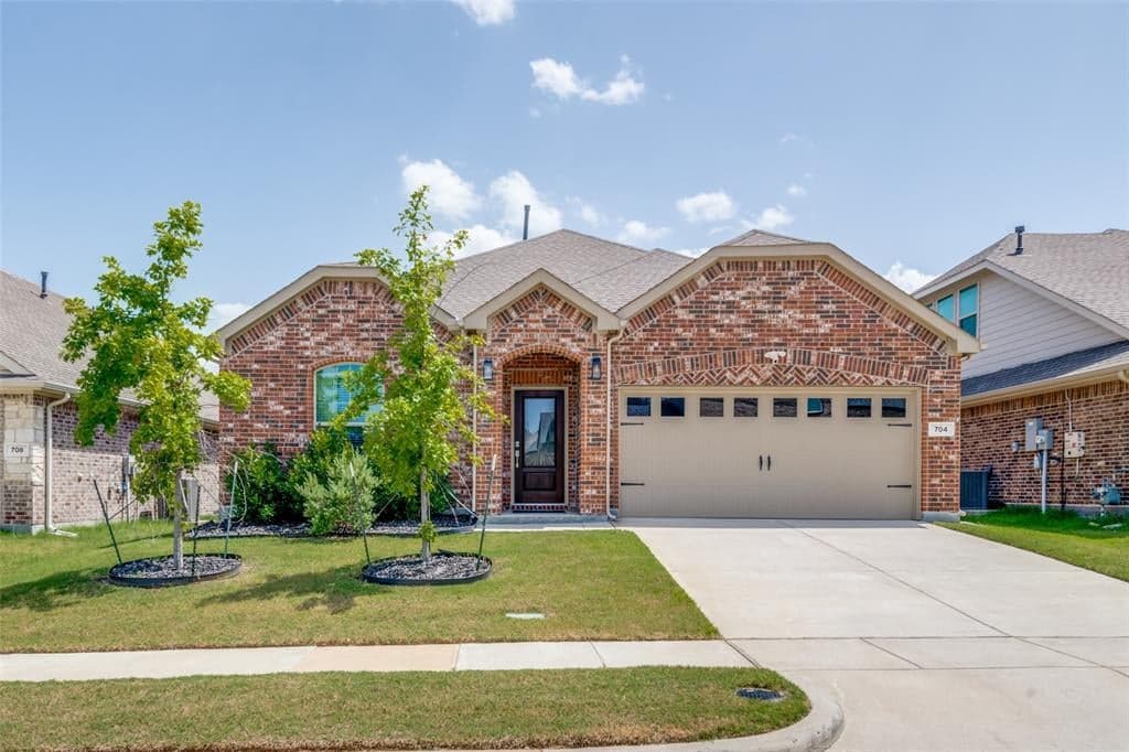 704 Pistachio Pkwy