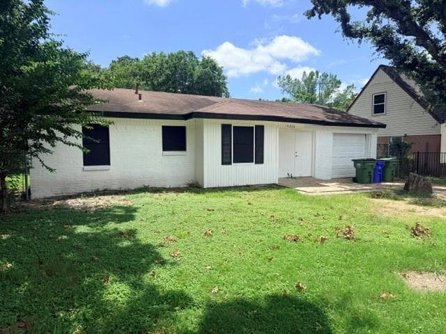 14206 Cimarron Dr